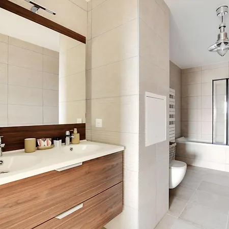Апартаменты Magnificent Apartment- 3br-8p-proche De La Seine